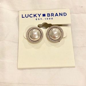 NWT lucky brand earrings